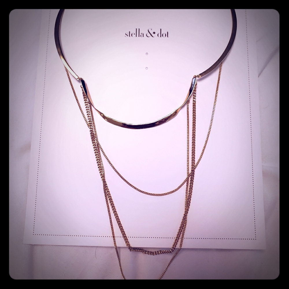 Drape Collar Necklace